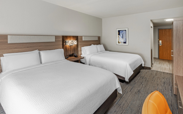 Holiday Inn Express & Suites Vicksburg by IHG