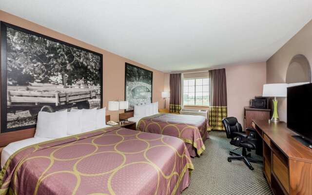 Super 8 by Wyndham Winfield/Quail Ridge Area