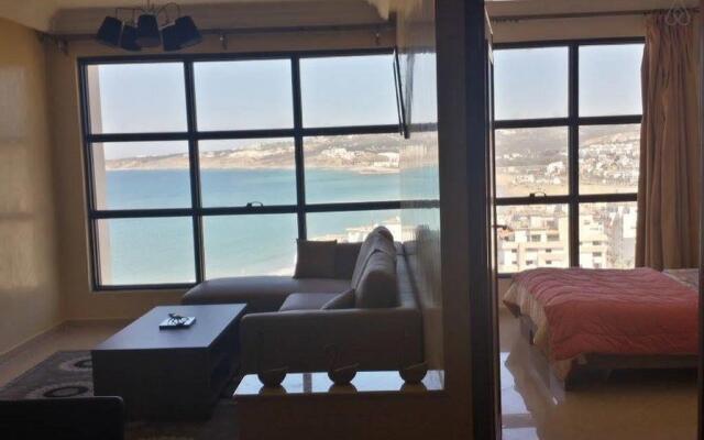 Newcenter Suites