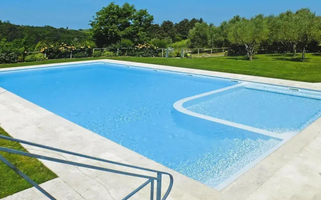 Apartment in Tuscany With Pool & Golf