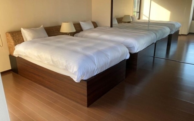 New WestPeninsula Hotel