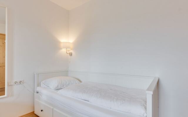 Quaint Apartment in Kirchberg with Balcony near Lake