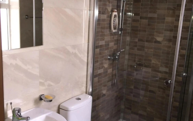 Seafront apartment between Valletta and Sliema