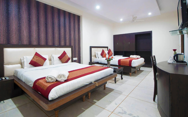 Hotel Apra International – Guest Rooms – Delhi