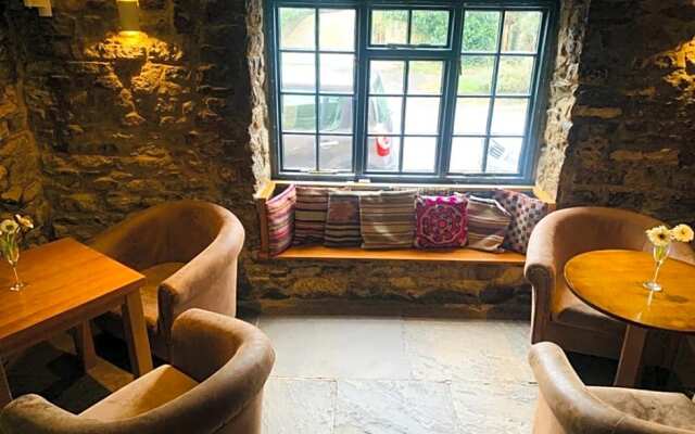 The Bat & Ball Inn