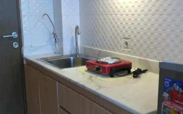 Pleasant Tifolia Studio Cozy Room In Kelapa Gading