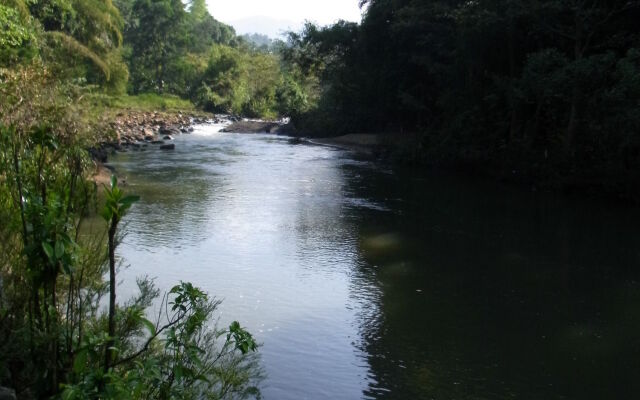 The Kandy Samadhi Centre