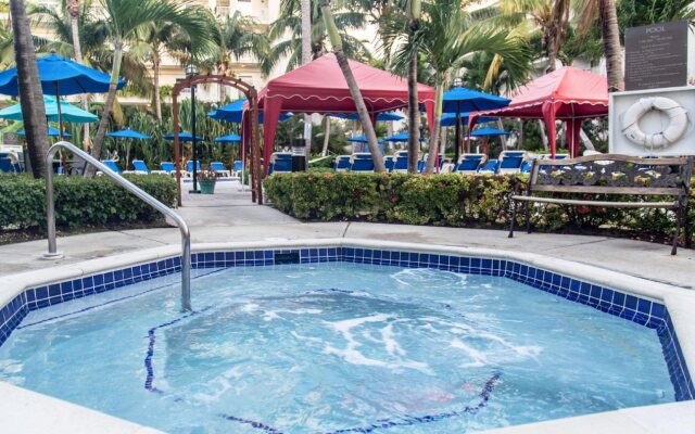 Hampton by Hilton Grand Cayman Seven Mile Beach