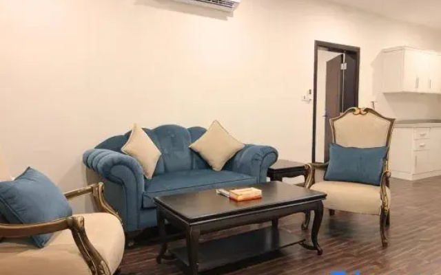 Towlan Al Rawdah Services Apartment