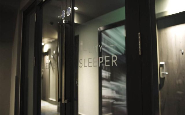 City Sleeper at Royal National Hotel