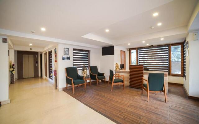 Country Inn Premier Pacific Mall Road Mussoorie