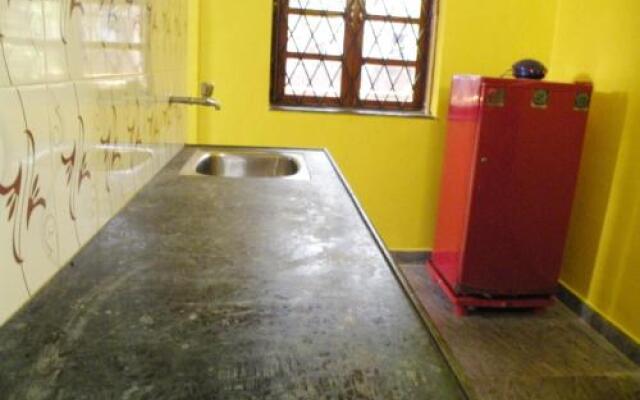 Sai Guru Guest House