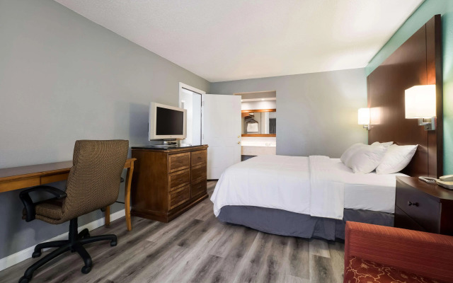 America's Best Value Inn & Suites Blytheville by Sonesta