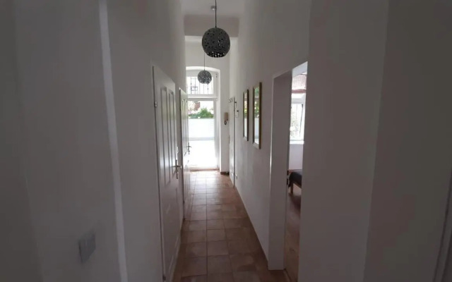 Pia's Gardenview