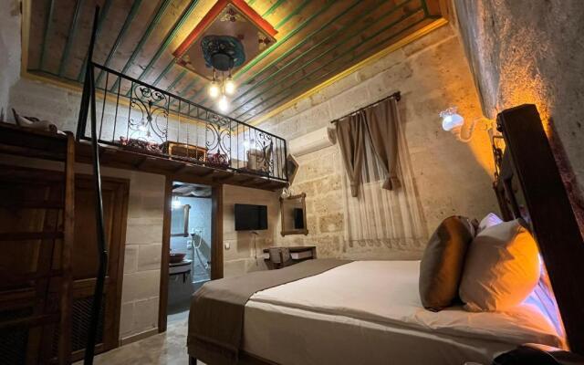 Zuwinasa House Hotel