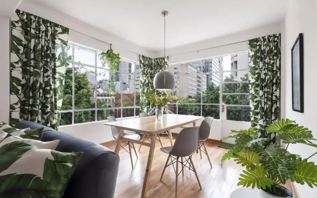Greenery Urban Flat