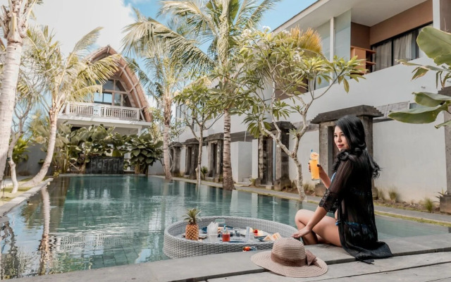 Sunrise Suite Seminyak
