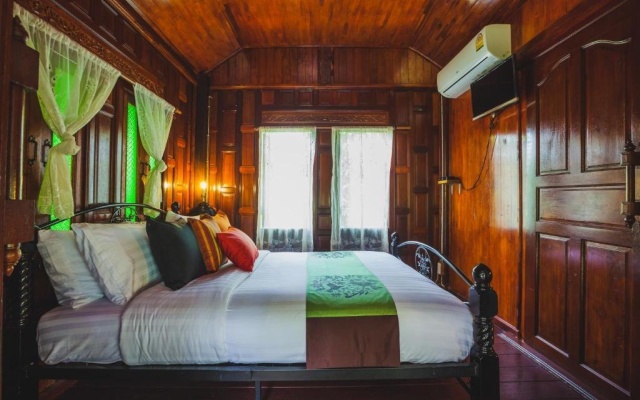 Ruan Rong Rong Resort & Spa – Guest Rooms – Bangkok