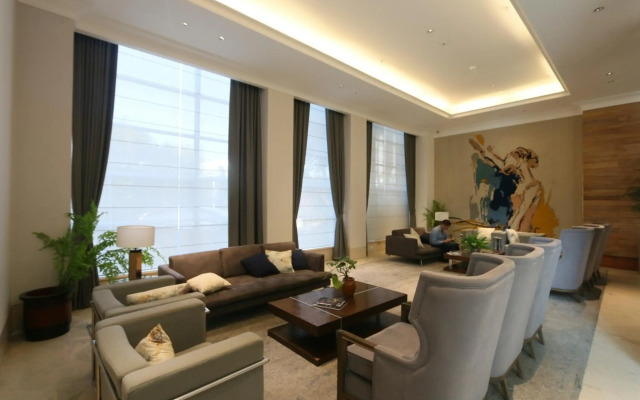 Java Paragon Hotel and Residences