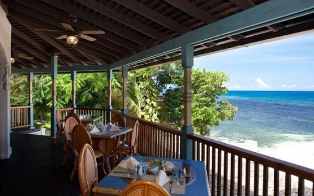 Hermosa Cove Villa Resort and Suites