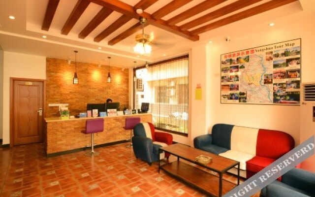 Yangshuo Jibaihe Hostel
