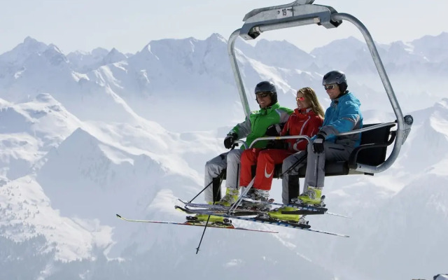 Holiday Flat Near Four ski Lifts in Mayrhofen