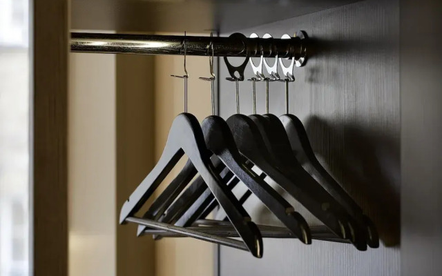 Premier Inn Milton Keynes - Willen Lake