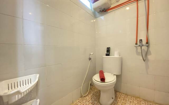 Well Furnished 2Br At Suites @Metro Apartment