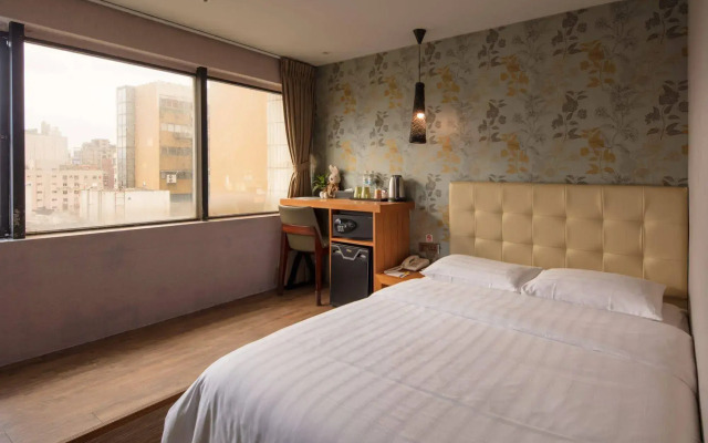 Urtrip Hotel