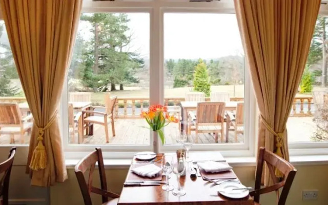 The Glen Lui Hotel