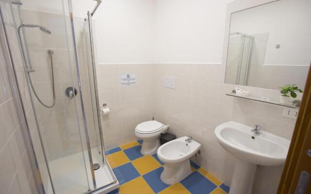 Central Rooms 128