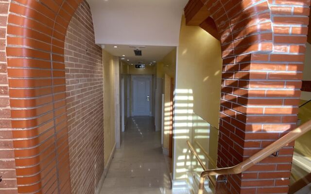 The Red Bricks Hotel