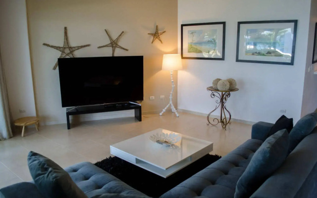 Apartments Infiniti Blu