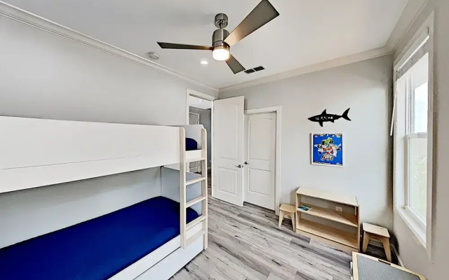 1231Swat 7 Bedroom Home