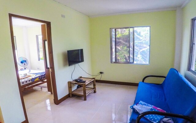 Mango House Apartments