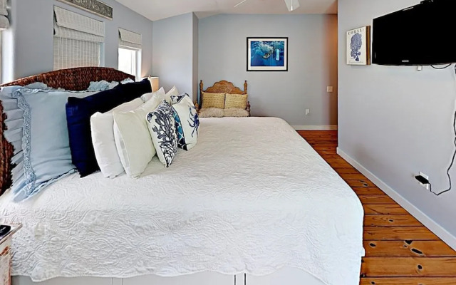 #304 The Commons by RedAwning