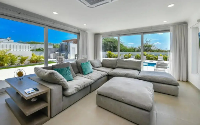 New 5BR 3BA Villa Biba Dushi 3-min EAGLE BEACH