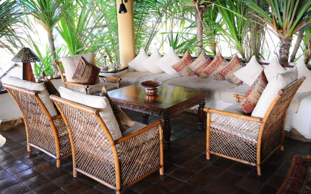 Kinasi Lodge