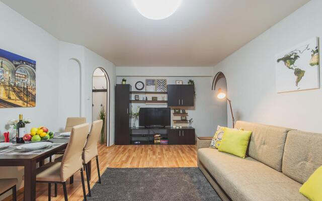 GMApartments (ДжиЭмАпартментс) на улице Николаева