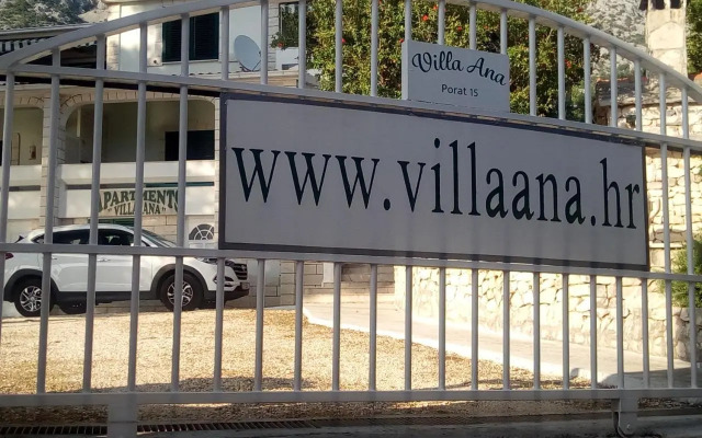 Villa Ana Živogošće