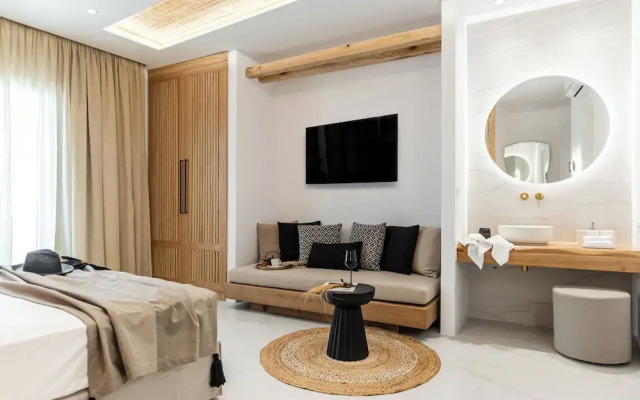 V Luxury Apartments Naxos