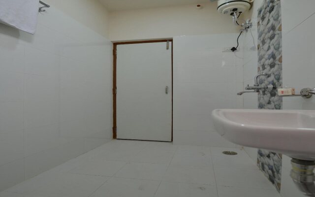 Panchsheel Plaza By OYO Rooms