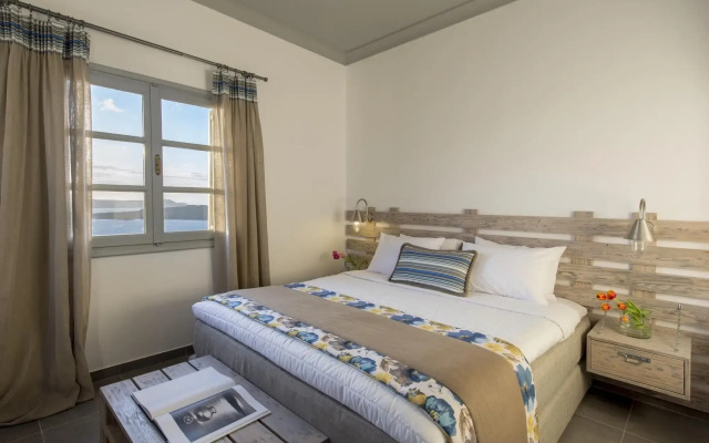 Caldera's Dolphin Suites