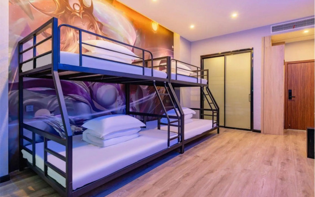 Hefei Les Theme Hotel