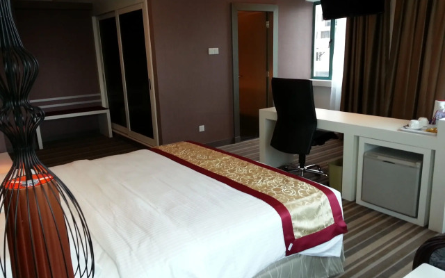 Hotel Capital