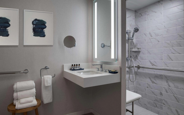 Hyatt Regency Boston Harbor