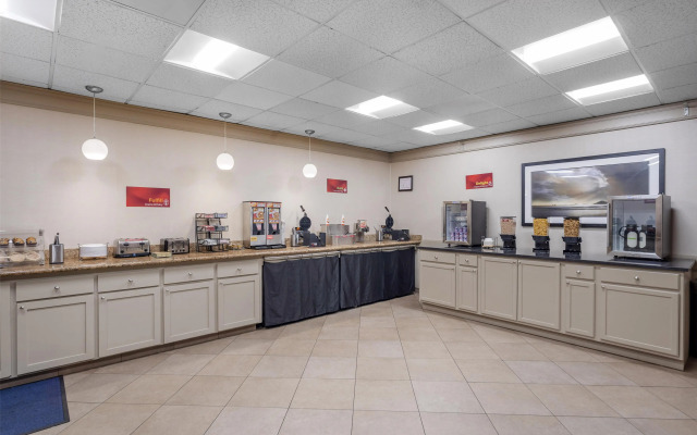 Best Western Plus Oak Harbor Hotel & Conference Center