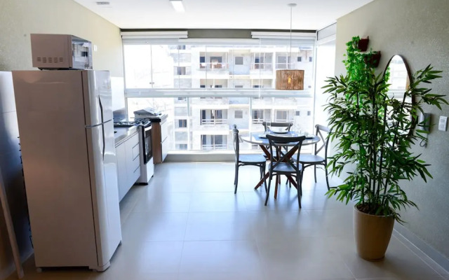 Apto c rea Gourmet a 300m da Praia das Toninhas