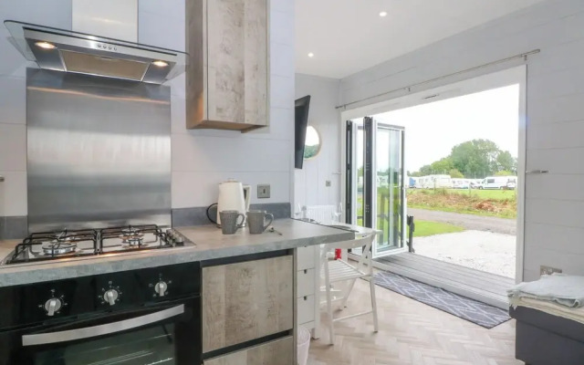 Sutton Fields Chalet