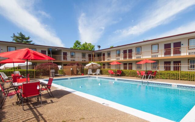 Red Roof Inn Knoxville North - Merchants Drive